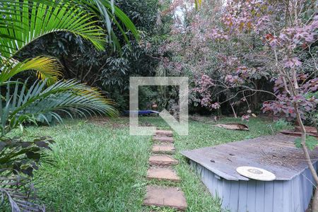 Casa para alugar com 560m², 3 quartos e 4 vagasQuintal