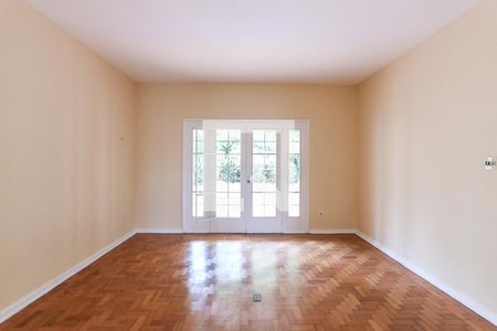 Casa para alugar com 560m², 3 quartos e 4 vagasSala