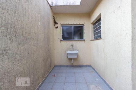 Casa à venda com 295m², 3 quartos e 8 vagasÁrea comum de serviço 1