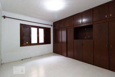 Casa à venda com 295m², 3 quartos e 8 vagasSuíte 2