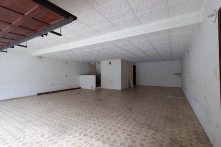 Casa à venda com 295m², 3 quartos e 8 vagasGaragem
