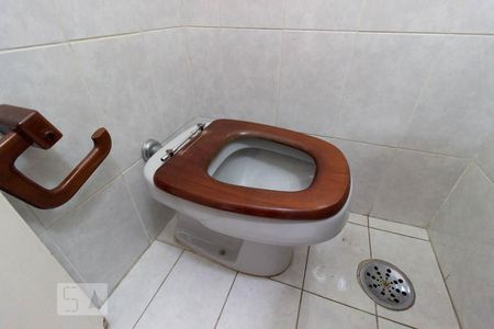 Lavabo de casa à venda com 3 quartos, 295m² em Jardim Leonor Mendes de Barros, São Paulo