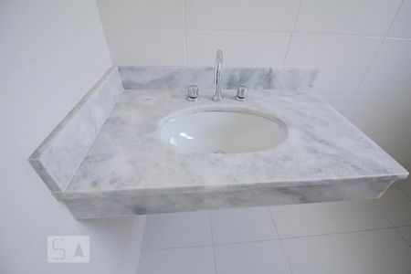 Apartamento à venda com 120m², 3 quartos e 3 vagasBanheiro Social