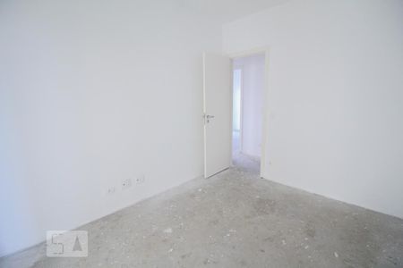 Apartamento à venda com 120m², 3 quartos e 3 vagasQuarto 2