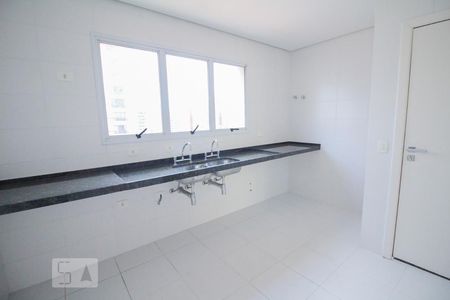 Apartamento à venda com 120m², 3 quartos e 3 vagasCozinha