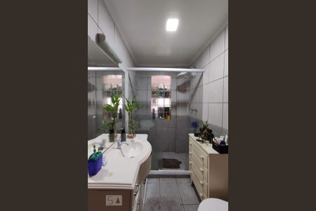 Apartamento à venda com 111m², 2 quartos e 1 vaga Apartamento à venda com 111m², 2 quartos e 1 vagaBanheiro 2