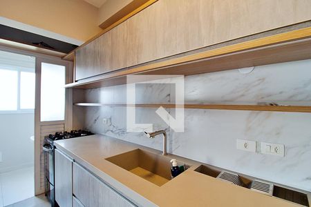 Apartamento à venda com 70m², 2 quartos e 2 vagas Apartamento à venda com 70m², 2 quartos e 2 vagasCozinha