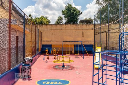 Apartamento para alugar com 45m², 2 quartos e 1 vaga Apartamento para alugar com 45m², 2 quartos e 1 vagaÁrea Comum - Playground