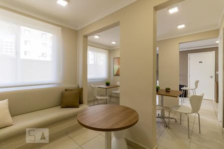 Apartamento para alugar com 41m², 2 quartos e sem vaga Apartamento para alugar com 41m², 2 quartos e sem vagaSalão de Festas