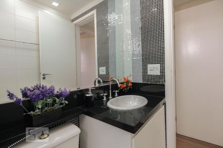 Apartamento para alugar com 60m², 2 quartos e 2 vagas Apartamento para alugar com 60m², 2 quartos e 2 vagasBanheiro Suíte 2