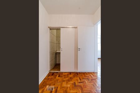 Apartamento para alugar com 200m², 3 quartos e 2 vagasQuarto de serviço
