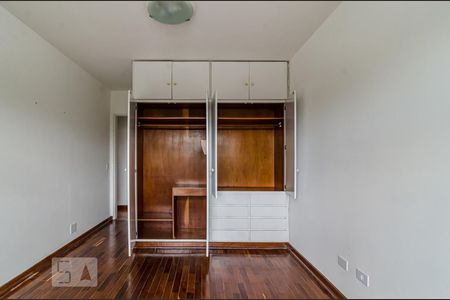 Apartamento para alugar com 200m², 3 quartos e 2 vagasQuarto 2