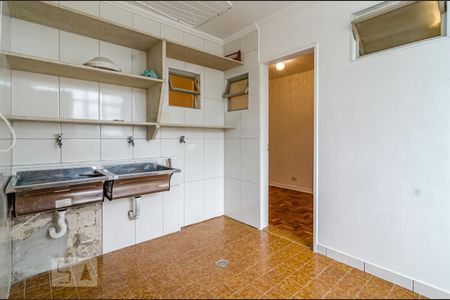 Apartamento para alugar com 200m², 3 quartos e 2 vagasÁrea de serviço