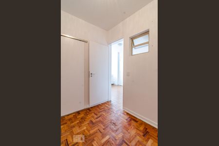 Apartamento para alugar com 200m², 3 quartos e 2 vagasQuarto de serviço