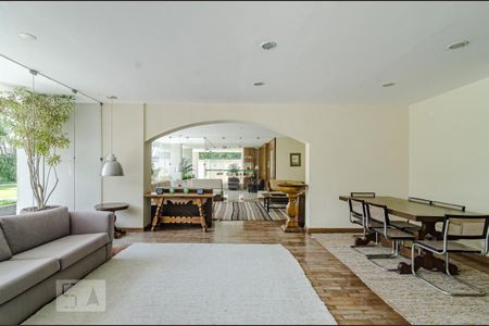 Apartamento para alugar com 200m², 3 quartos e 2 vagasSalão de festas