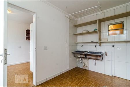 Apartamento para alugar com 200m², 3 quartos e 2 vagasÁrea de serviço