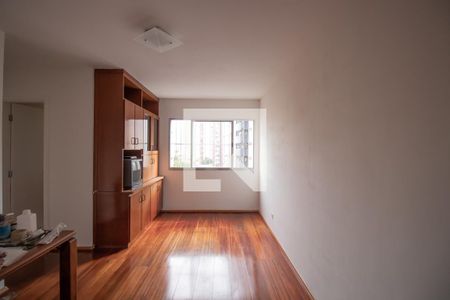 Apartamento para alugar com 65m², 2 quartos e 1 vaga Apartamento para alugar com 65m², 2 quartos e 1 vagaSala