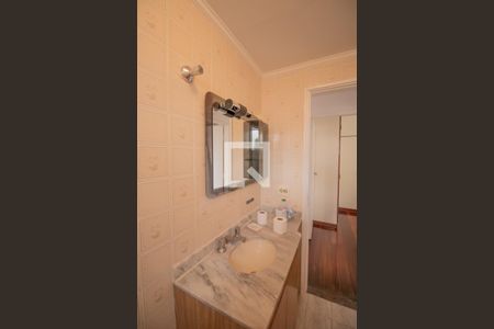 Apartamento para alugar com 65m², 2 quartos e 1 vaga Apartamento para alugar com 65m², 2 quartos e 1 vagaBanheiro