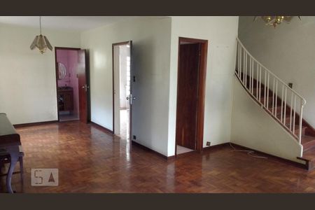 Sala de casa à venda com 3 quartos, 200m² em Campo Belo, São Paulo