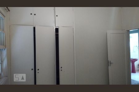 Quarto de casa à venda com 3 quartos, 200m² em Campo Belo, São Paulo