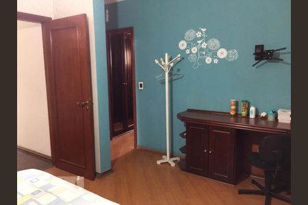 Quarto de casa à venda com 4 quartos, 490m² em Jardim Leonor Mendes de Barros, São Paulo