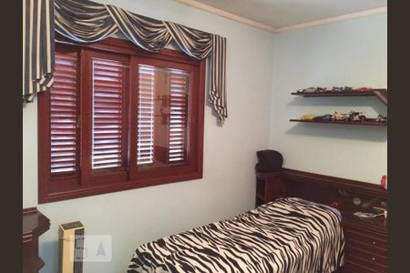 Quarto de casa à venda com 4 quartos, 490m² em Jardim Leonor Mendes de Barros, São Paulo