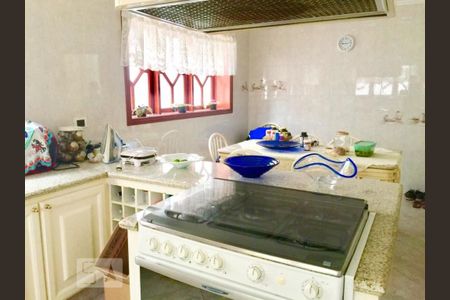 Cozinha de casa à venda com 4 quartos, 490m² em Jardim Leonor Mendes de Barros, São Paulo