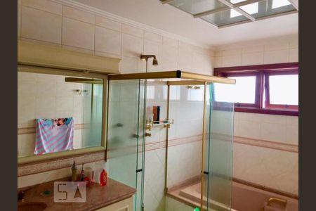 Banheiro de casa à venda com 4 quartos, 490m² em Jardim Leonor Mendes de Barros, São Paulo