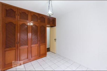 Apartamento para alugar com 108m², 3 quartos e 1 vaga Apartamento para alugar com 108m², 3 quartos e 1 vagaQuarto 2