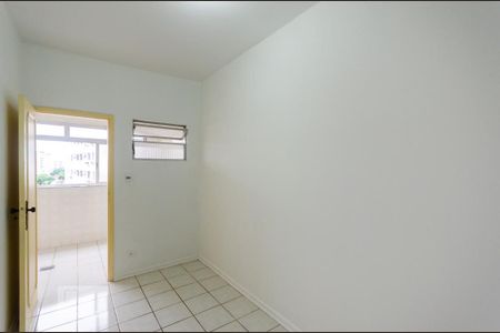 Apartamento para alugar com 108m², 3 quartos e 1 vaga Apartamento para alugar com 108m², 3 quartos e 1 vagaQuarto de serviço