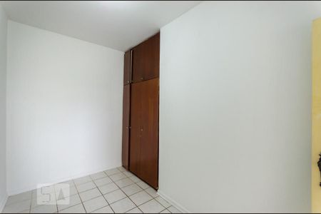 Apartamento para alugar com 108m², 3 quartos e 1 vaga Apartamento para alugar com 108m², 3 quartos e 1 vagaQuarto de serviço