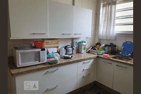 Apartamento à venda com 250m², 4 quartos e 3 vagasCozinha