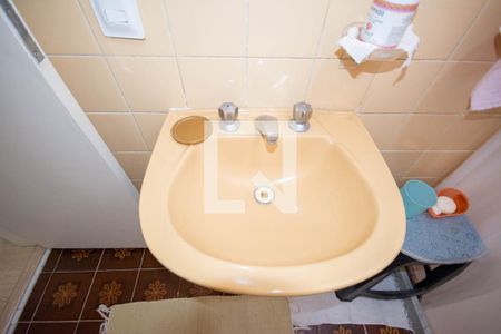 Apartamento à venda com 76m², 2 quartos e 2 vagasBanheiro