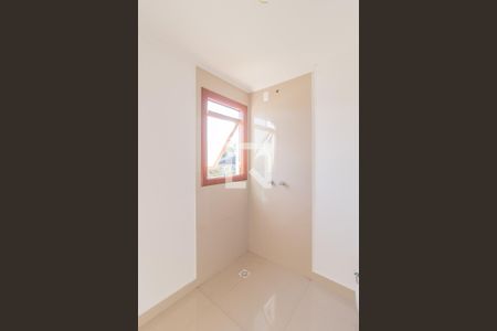 Casa de condomínio à venda com 240m², 4 quartos e 2 vagas Casa de condomínio à venda com 240m², 4 quartos e 2 vagasBanheiro