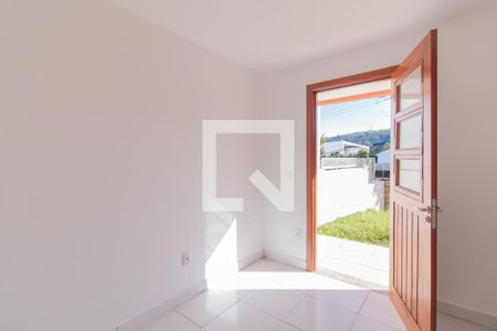 Casa de condomínio à venda com 240m², 4 quartos e 2 vagas Casa de condomínio à venda com 240m², 4 quartos e 2 vagasQuarto de Serviço