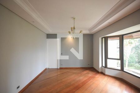 Apartamento à venda com 250m², 4 quartos e 4 vagas Apartamento à venda com 250m², 4 quartos e 4 vagasSala de jantar