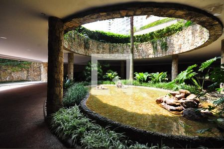 Apartamento à venda com 250m², 4 quartos e 4 vagasEspelho d`água