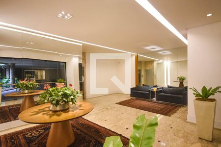 Apartamento à venda com 250m², 4 quartos e 4 vagas Apartamento à venda com 250m², 4 quartos e 4 vagasHall social