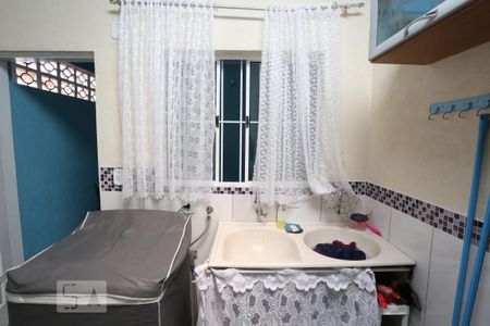 Casa à venda com 260m², 3 quartos e 3 vagasÁrea de Serviço