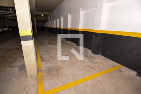 Apartamento para alugar com 74m², 2 quartos e 1 vaga Apartamento para alugar com 74m², 2 quartos e 1 vagaGaragem