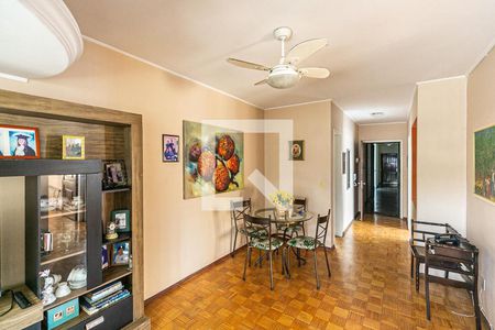 Apartamento à venda com 70m², 2 quartos e 1 vaga Apartamento à venda com 70m², 2 quartos e 1 vagaSala