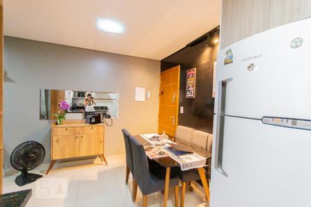 Apartamento à venda com 100m², 2 quartos e 2 vagas Apartamento à venda com 100m², 2 quartos e 2 vagasCozinha