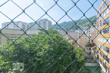 Sala - Vista de apartamento à venda com 2 quartos, 74m² em Tijuca, Rio de Janeiro