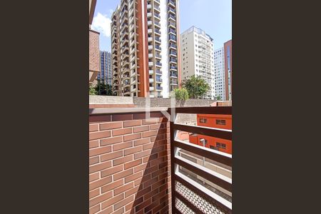 Varanda suíte de apartamento à venda com 1 quarto, 29m² em Alphaville Industrial, Barueri