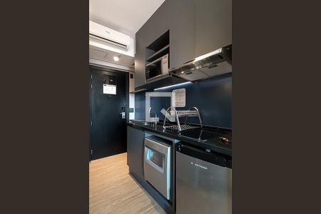 Cozinha de apartamento para alugar com 1 quarto, 29m² em Alphaville Industrial, Barueri