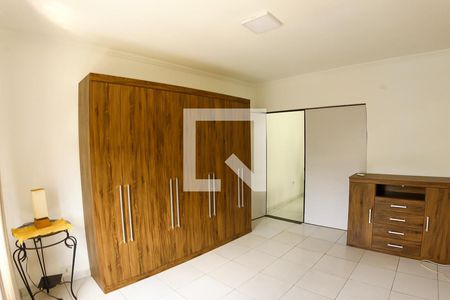 Quarto de apartamento para alugar com 1 quarto, 30m² em Jardim Maria Rosa, Taboão da Serra