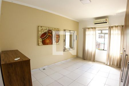 Quarto de apartamento para alugar com 1 quarto, 30m² em Jardim Maria Rosa, Taboão da Serra