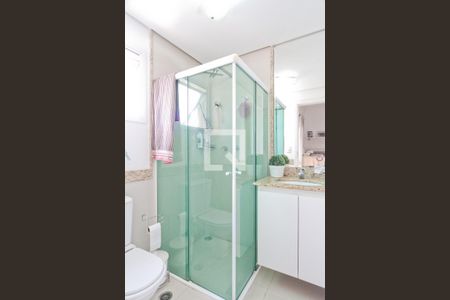 Apartamento à venda com 160m², 3 quartos e 3 vagas Apartamento à venda com 160m², 3 quartos e 3 vagasBanheiro da Suíte 1