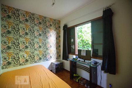 Quarto de casa à venda com 4 quartos, 220m² em Lapa, São Paulo