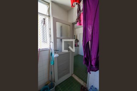 Apartamento à venda com 110m², 3 quartos e 1 vagaÁrea de Serviço